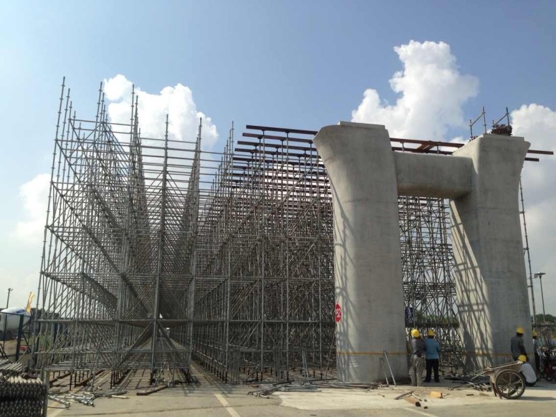 高架橋腳手架，恐高還如此猖狂