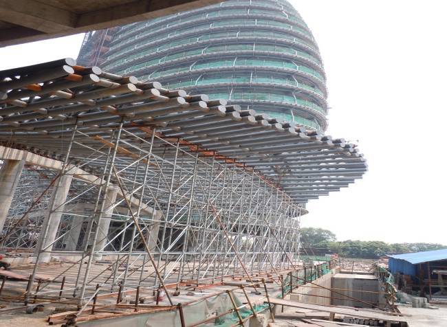 建筑工人在使用蘇州建筑腳手架的時候設置要求有哪些?