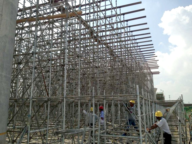 盤扣式腳手架使用壽命大概是多少？盤扣腳手架生產(chǎn)廠家告訴你